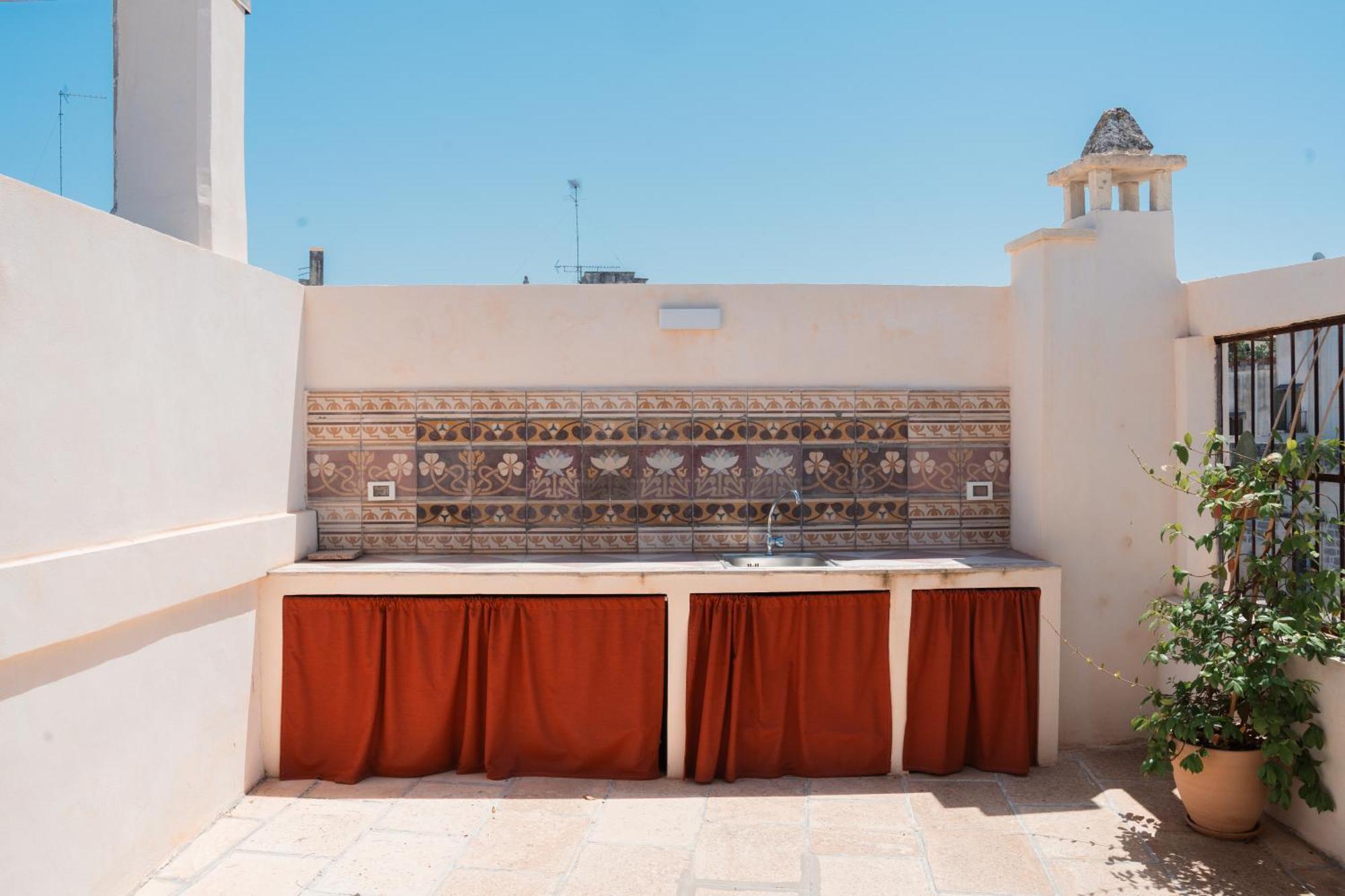 Lotus Apartment & Rooftop By Residence Colibri Lecce Exterior photo